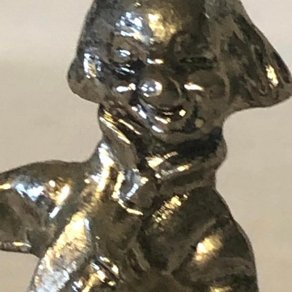 Vintage Small Pewter Clown W/ Hobo Clothes Holding Umbrella - Picture 6 of 9